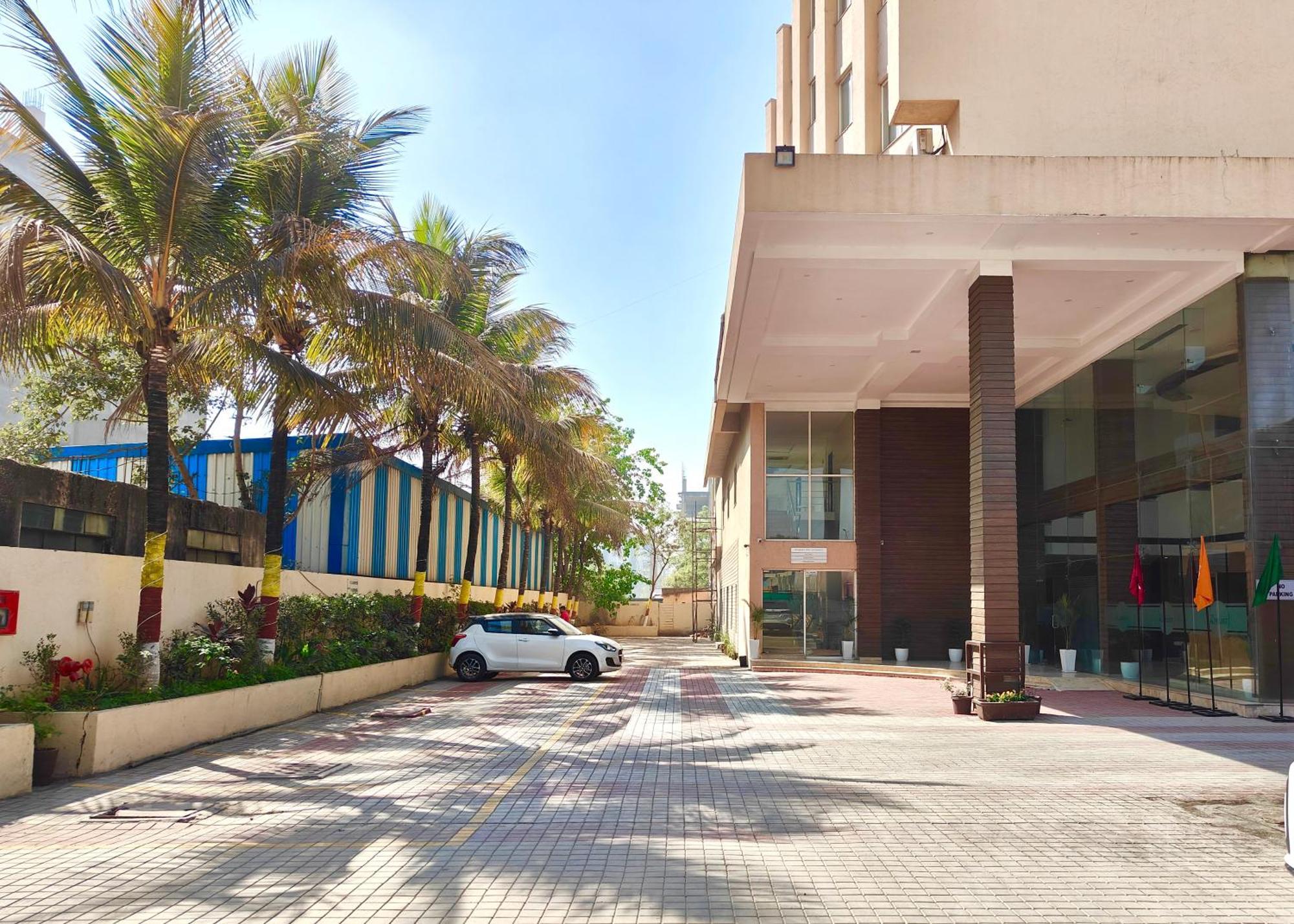 The Altruist Business Hotel Kharadi Pune Exterior photo