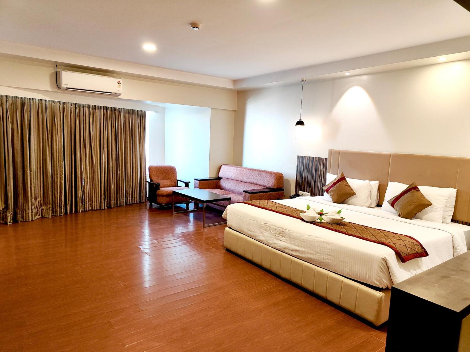 The Altruist Business Hotel Kharadi Pune Exterior photo