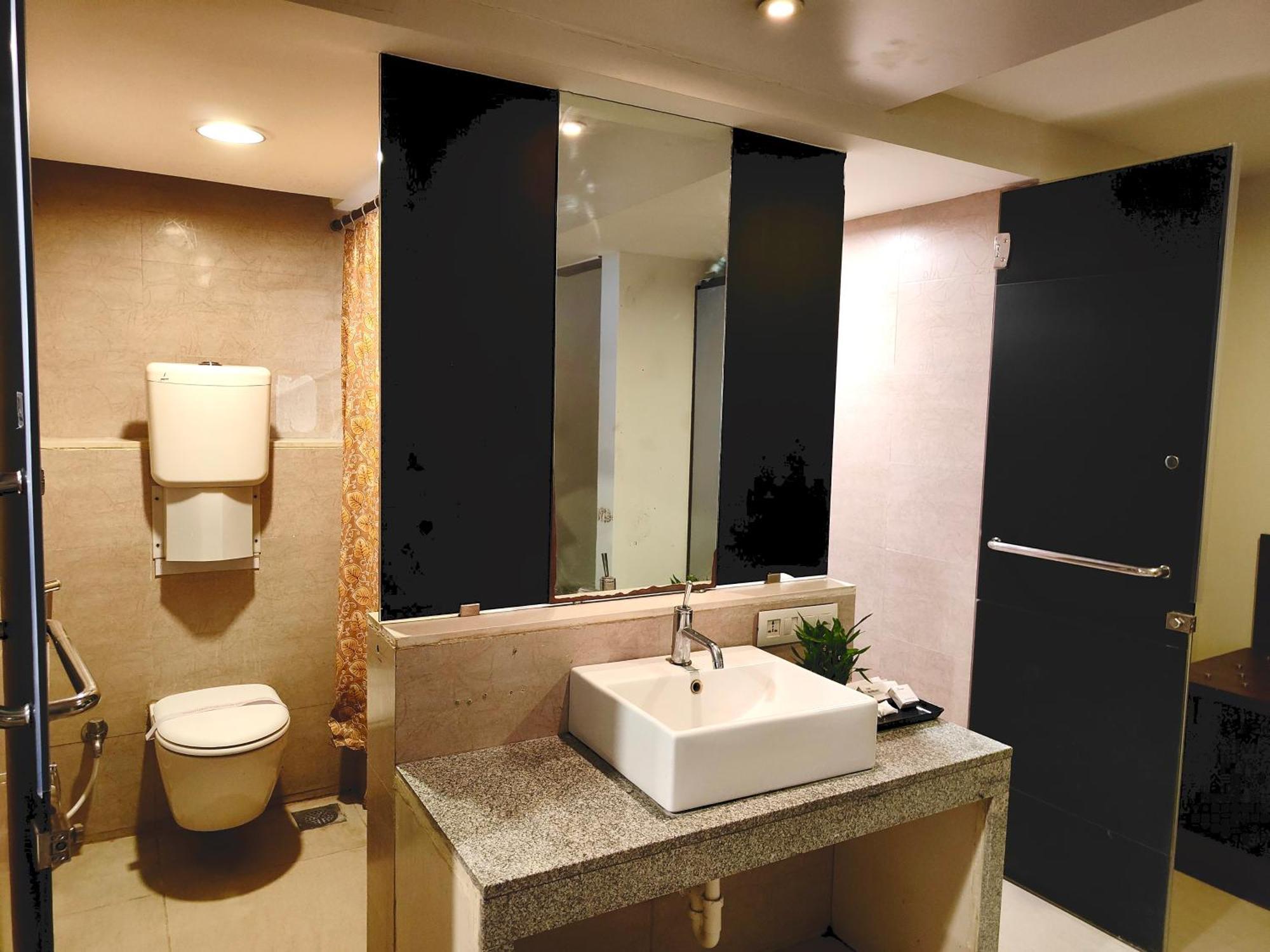 The Altruist Business Hotel Kharadi Pune Exterior photo