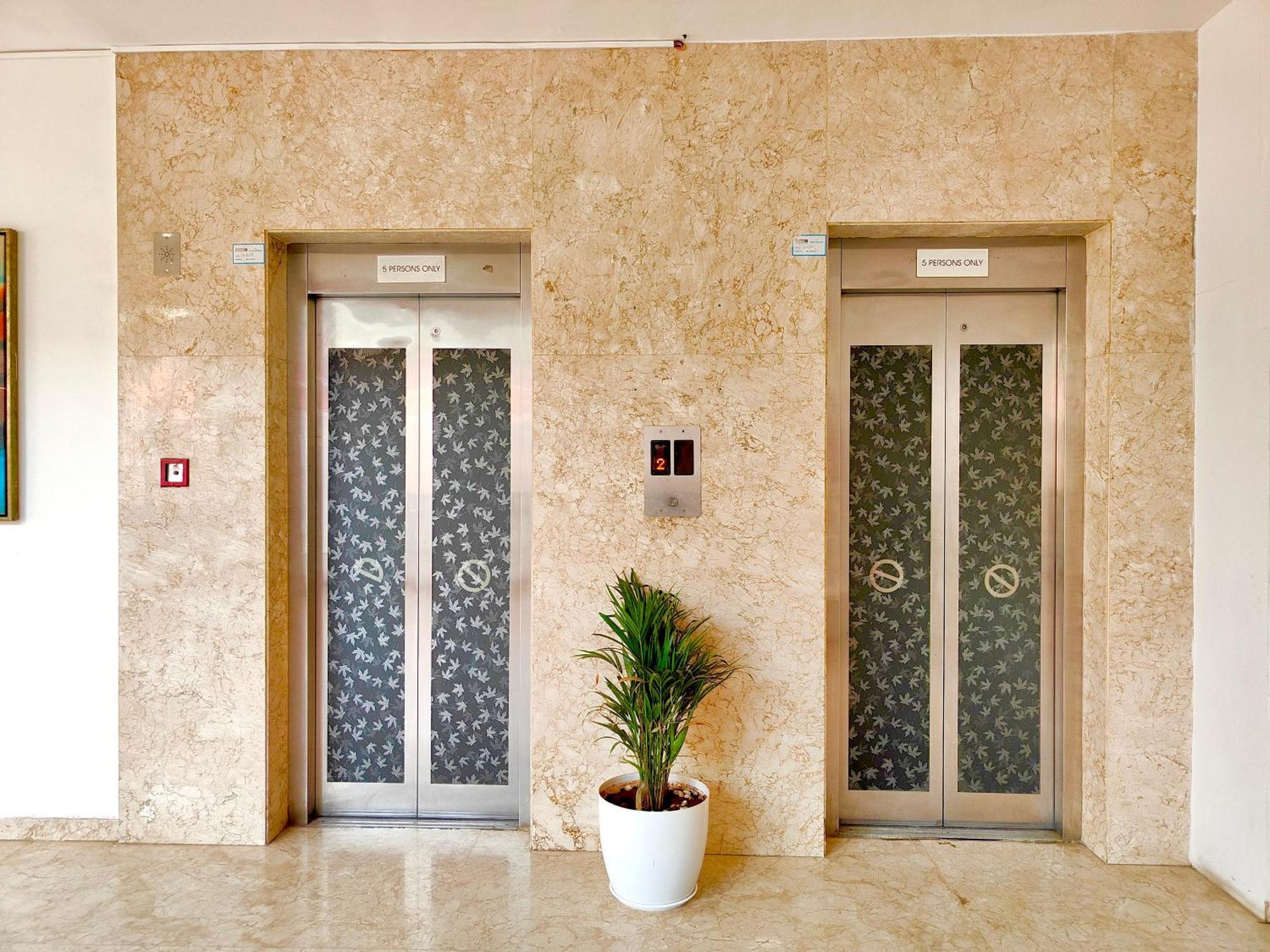 The Altruist Business Hotel Kharadi Pune Exterior photo