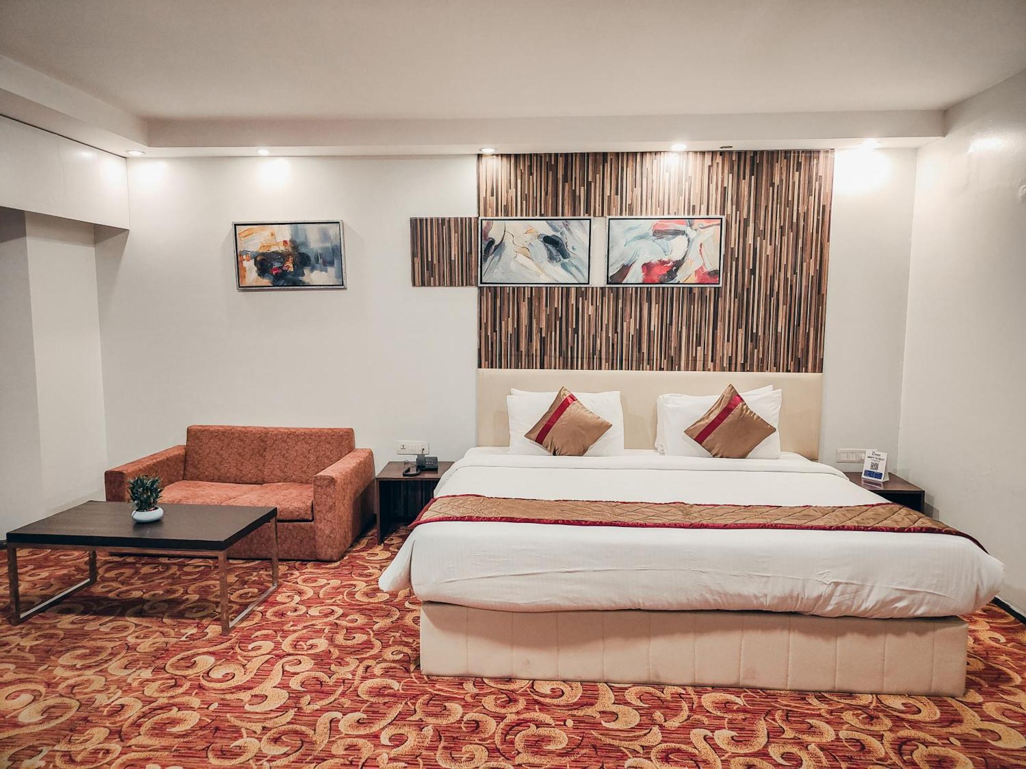 The Altruist Business Hotel Kharadi Pune Exterior photo