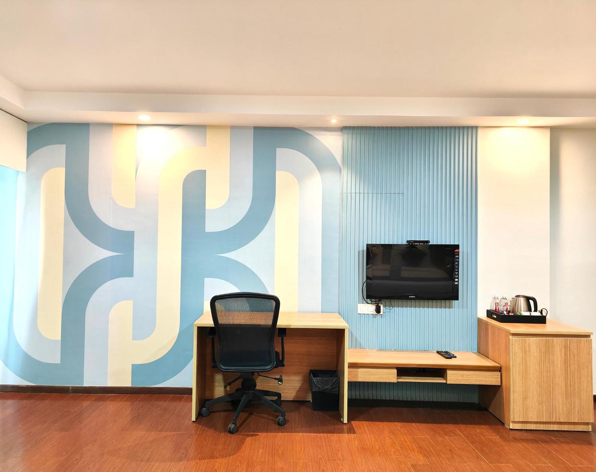 The Altruist Business Hotel Kharadi Pune Exterior photo