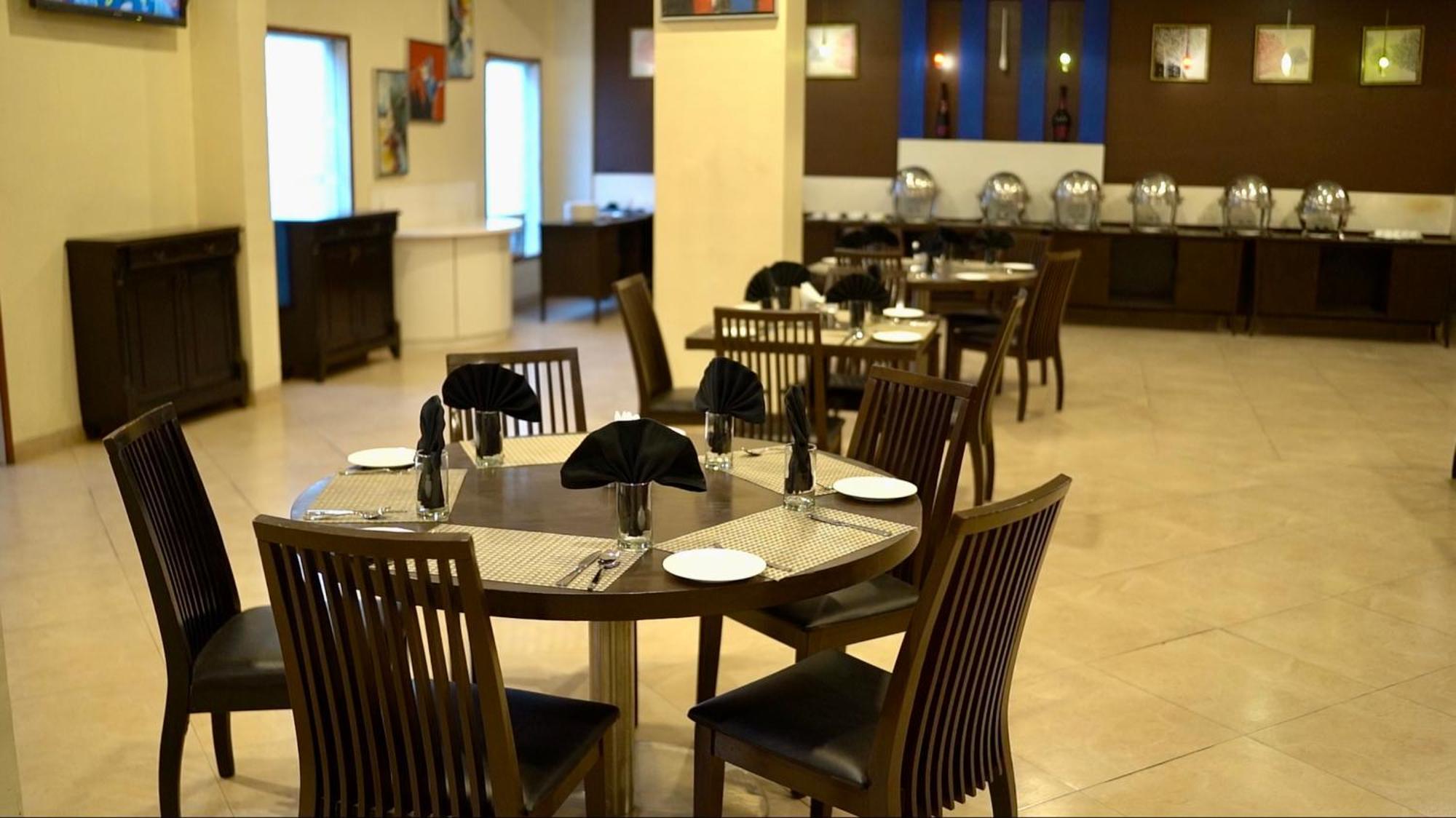 The Altruist Business Hotel Kharadi Pune Exterior photo
