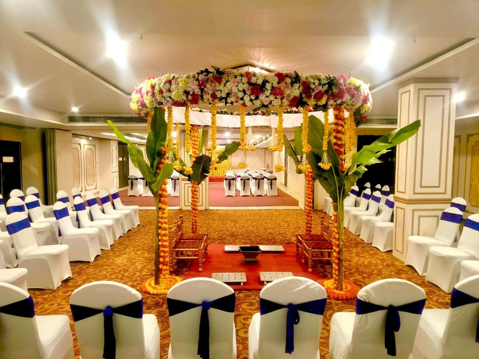 The Altruist Business Hotel Kharadi Pune Exterior photo