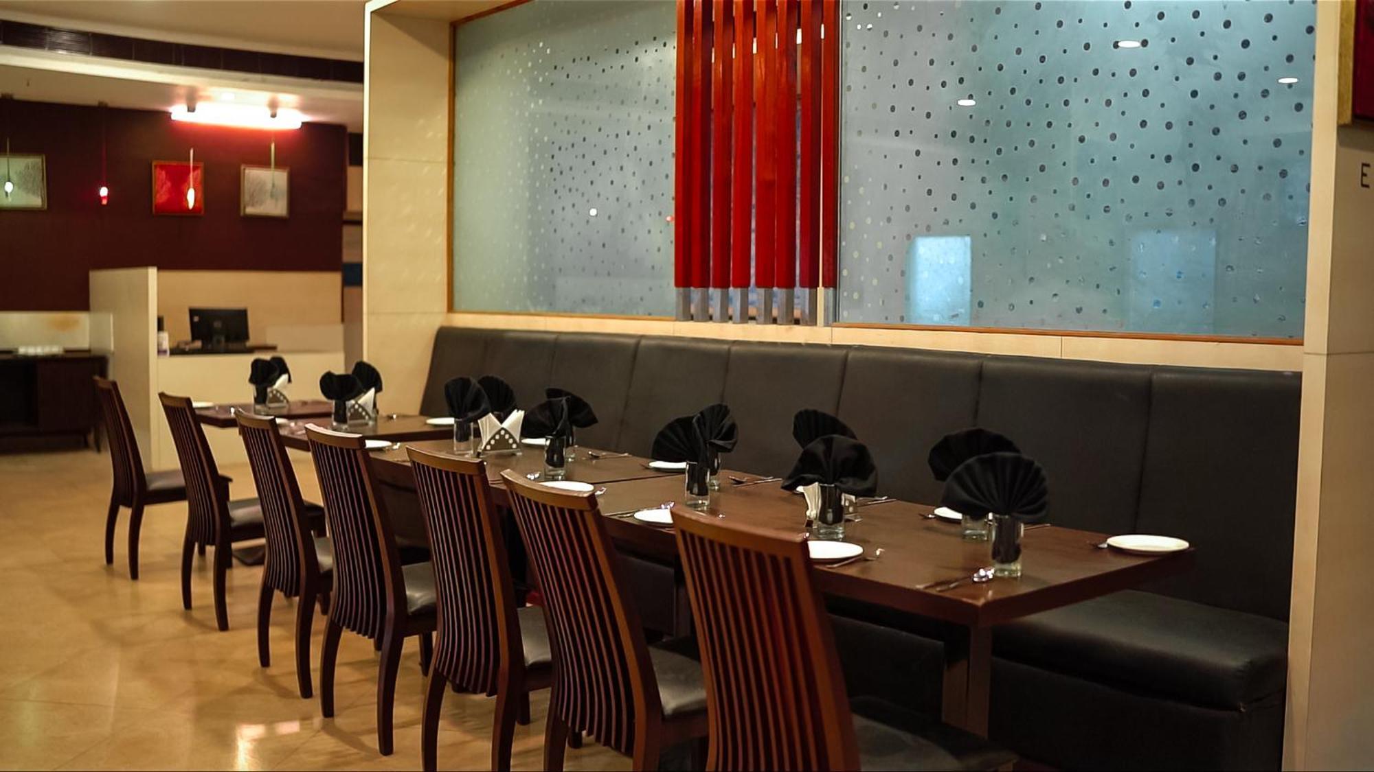 The Altruist Business Hotel Kharadi Pune Exterior photo